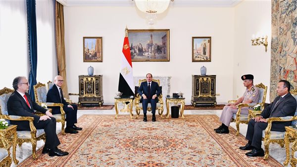بالمصري