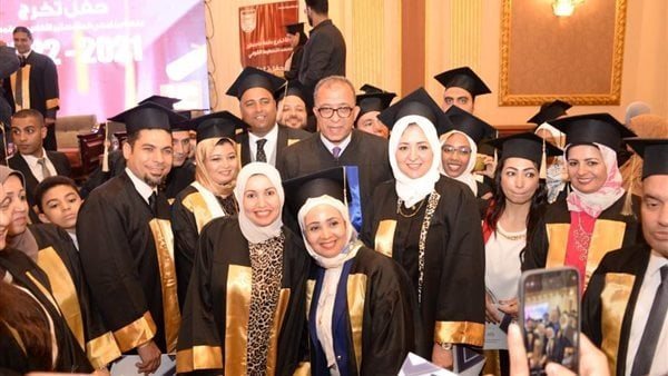 الطلبة