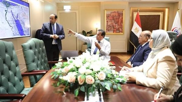 وزير الصحة والسكان