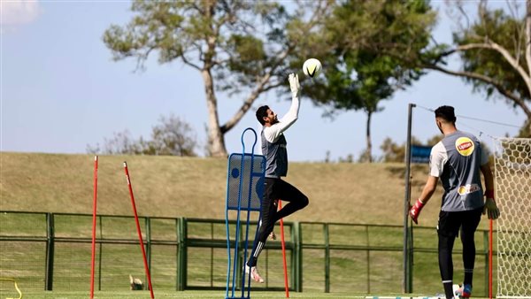 مران حراس مرمى الأهلي