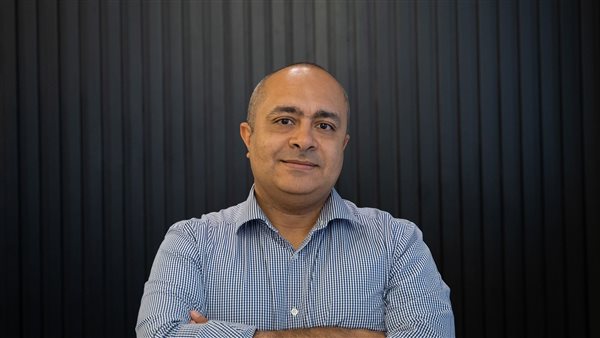 عمرو حسين الألفي