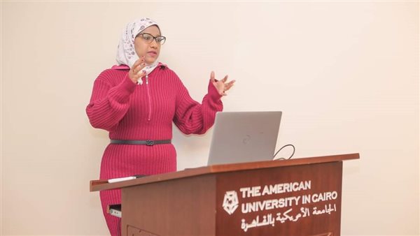 أميرة شحاتة