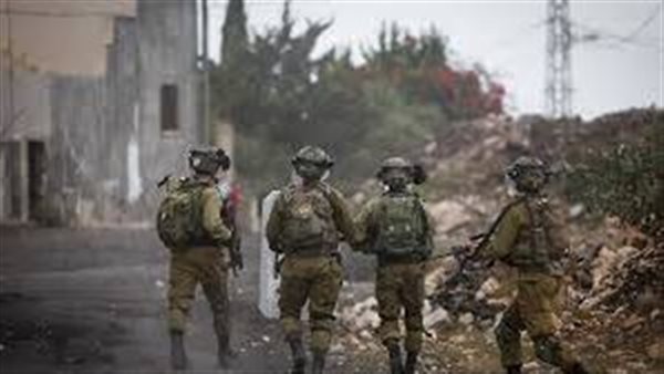 إعلام إسرائيلي: جيشنا بدأ إخلاء الأطراف الشمالية من رفح الفلسطينية